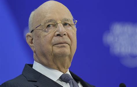 le numéro du forum|Davos : Klaus Schwab, le fondateur du Forum économique, va